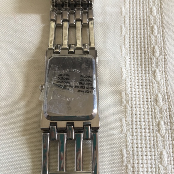 Geneva silver & black fashion watch - Picture 4 of 5